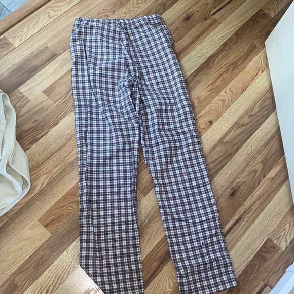 brandy melville straight pants - Picture 3 of 4